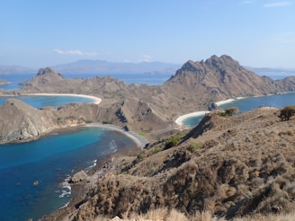 A luxurious travel destination showcasing stunning landscapes.