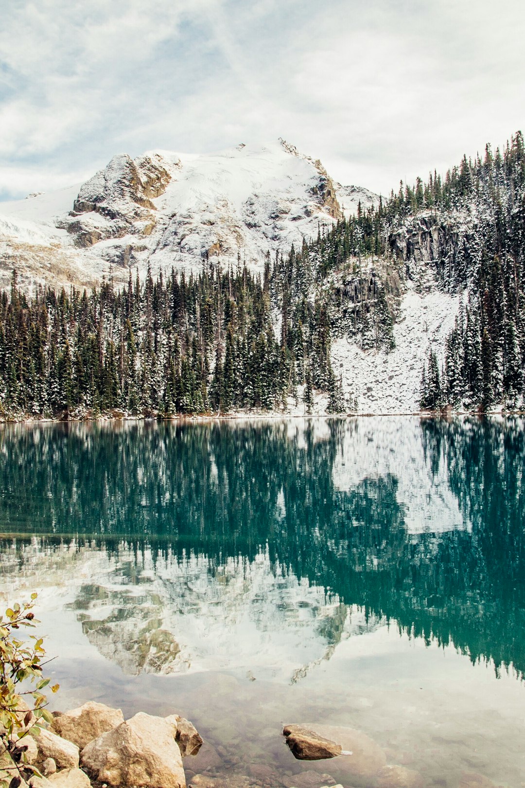 Lake photo spot Joffre Lakes Trail Joffre Lakes Trail