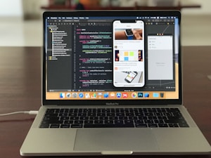 Best Deals on iPhones & MacBooks
