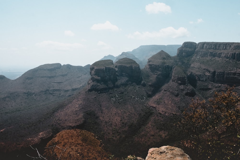 aerial photography of mountain during daytime