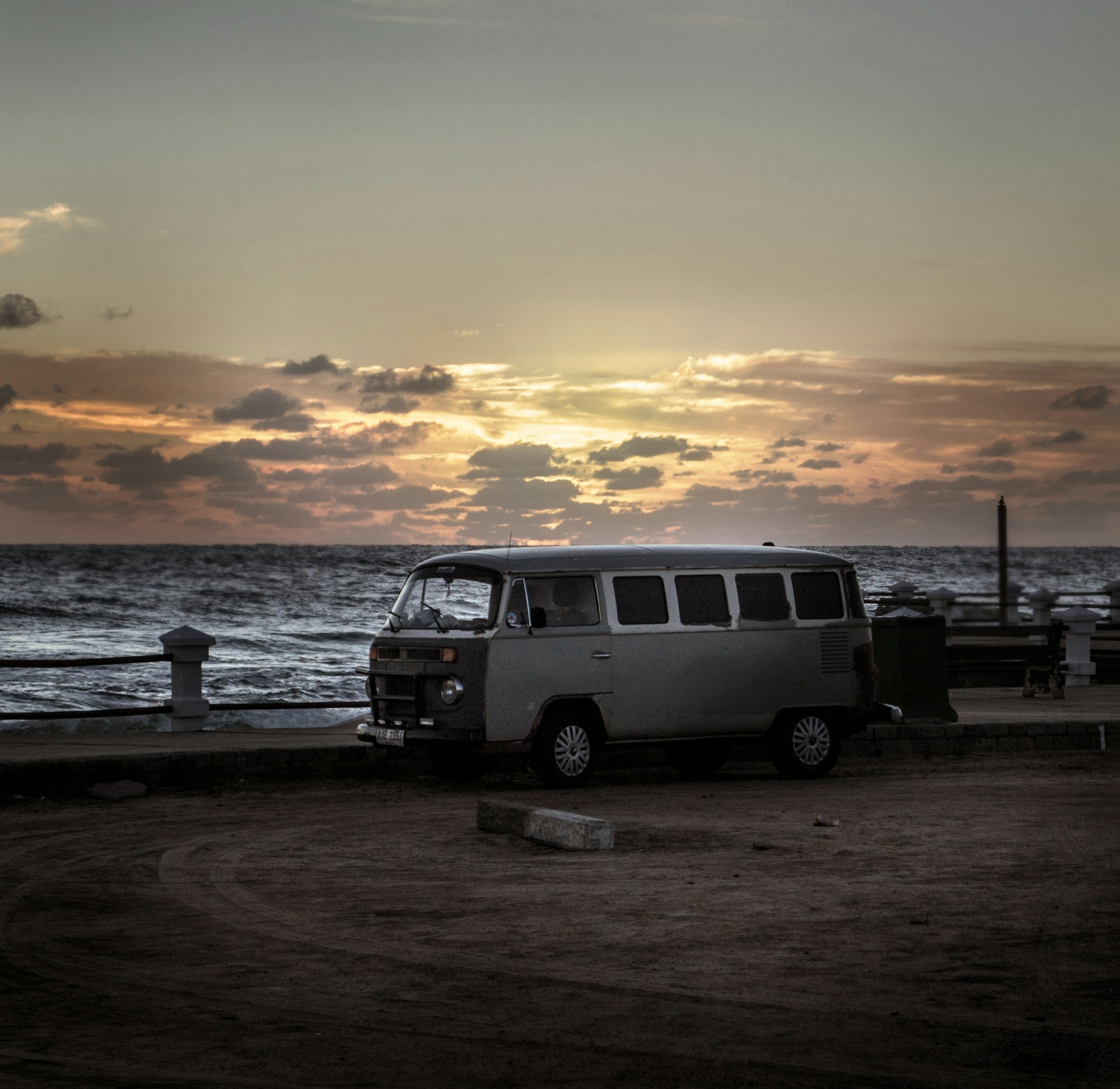 gray van