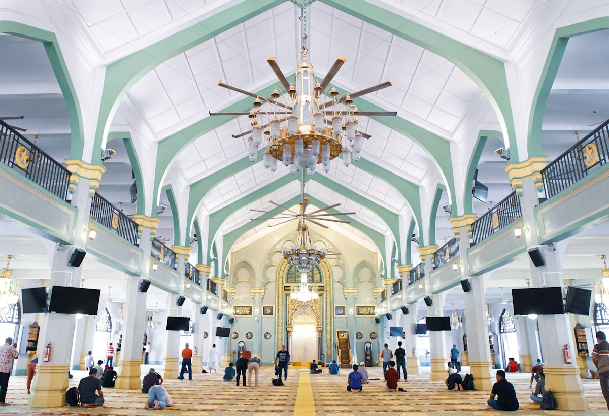 Little India Singapore — Sultan Mosque golden dome in Kampong Glam, the Malay-Arab quarter