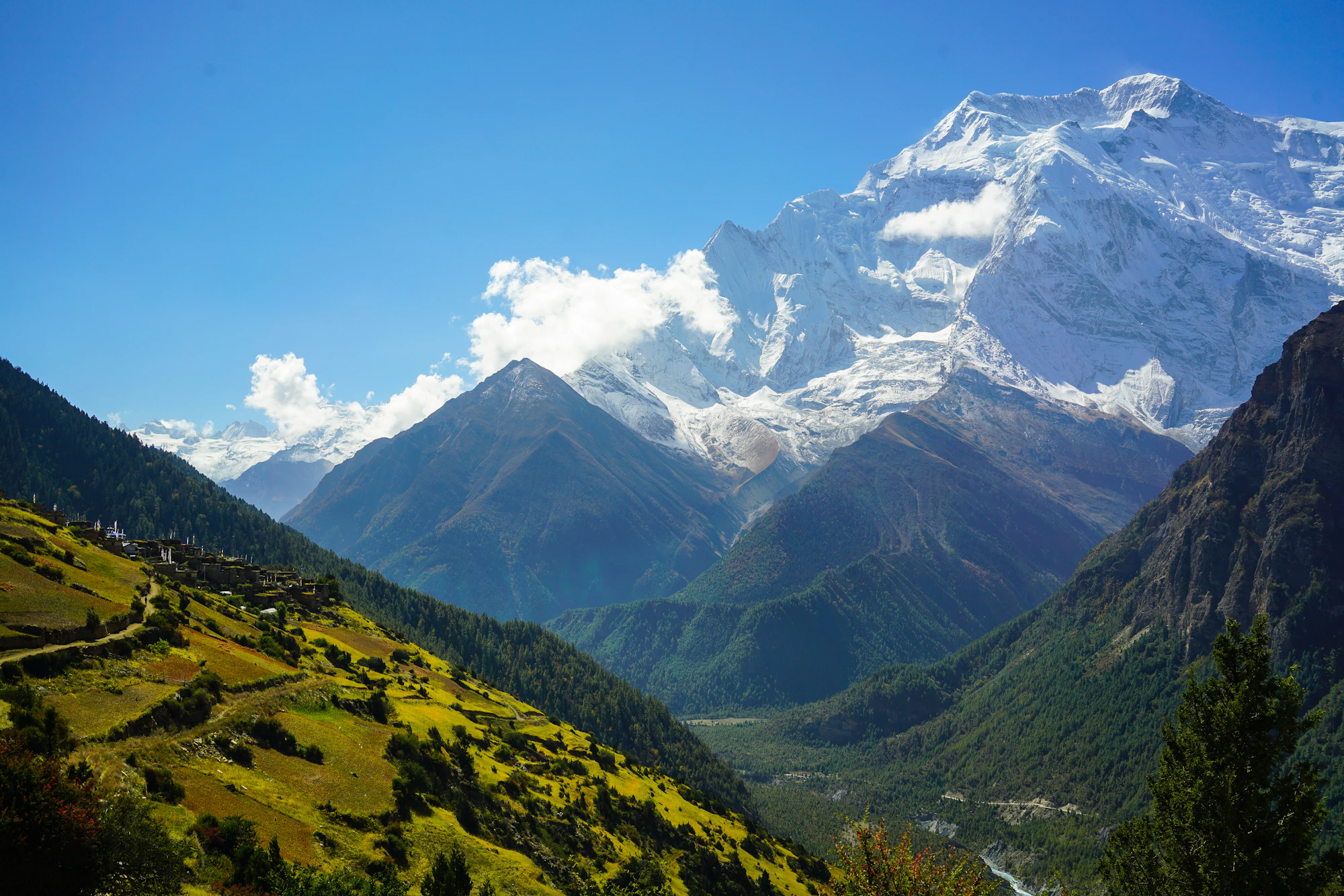 Annapurna Sanctuary & Fishtail Peak
