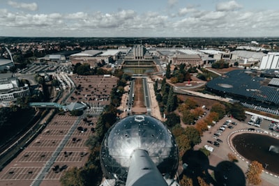 Brussels Expo - От Atomium, Belgium