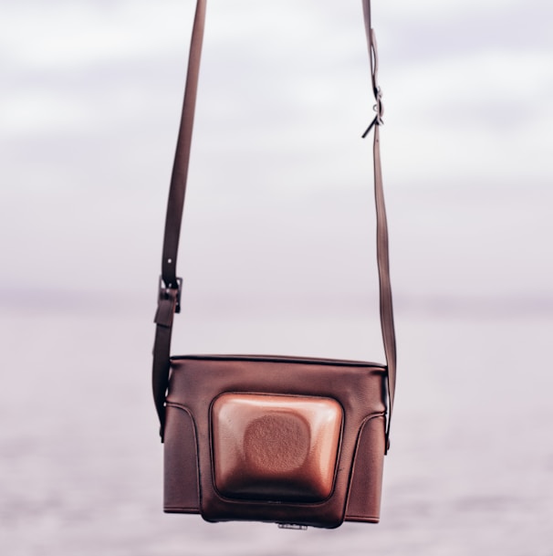 brown leather crossbody bag