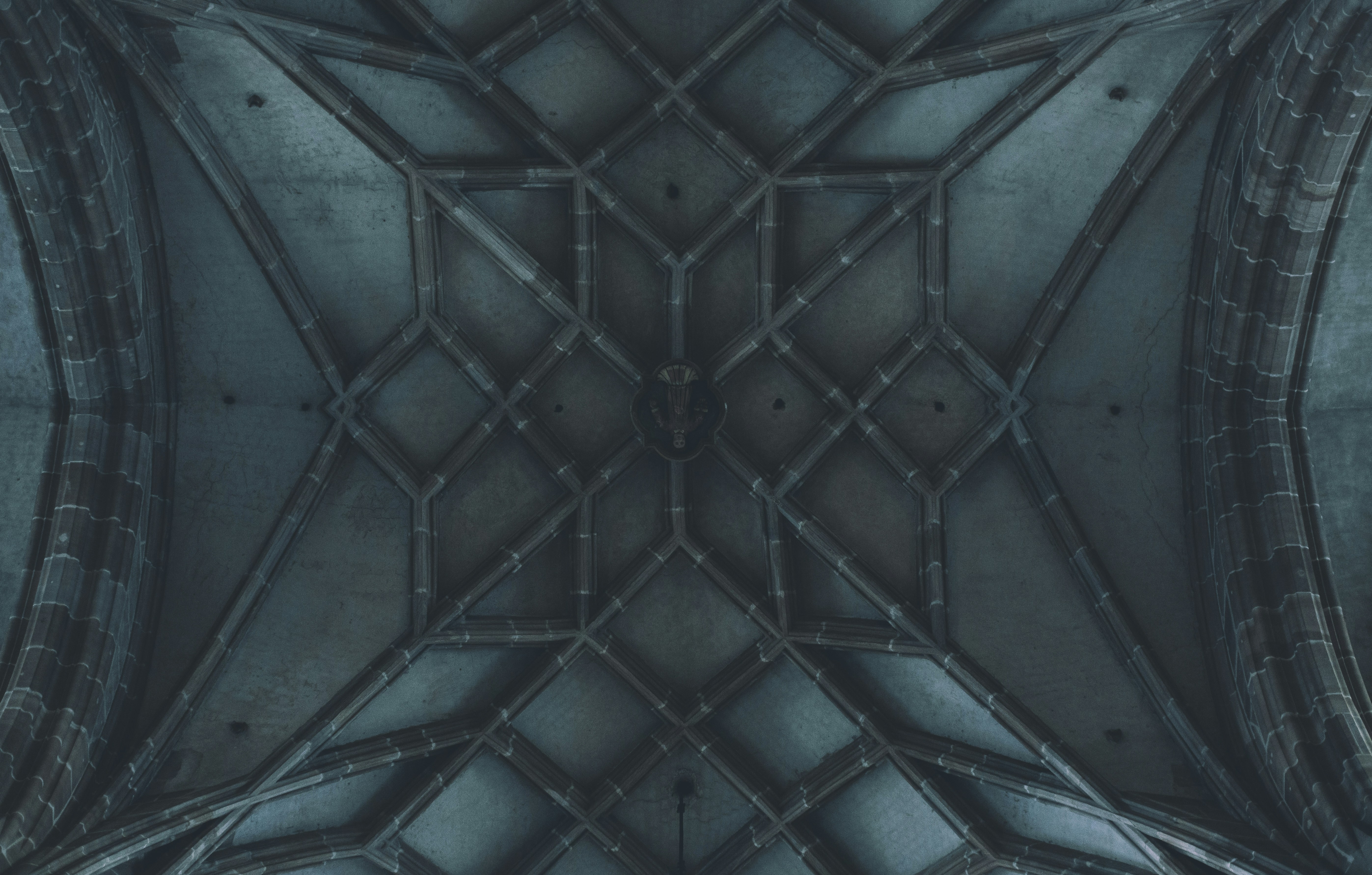 Photo by markusspiske