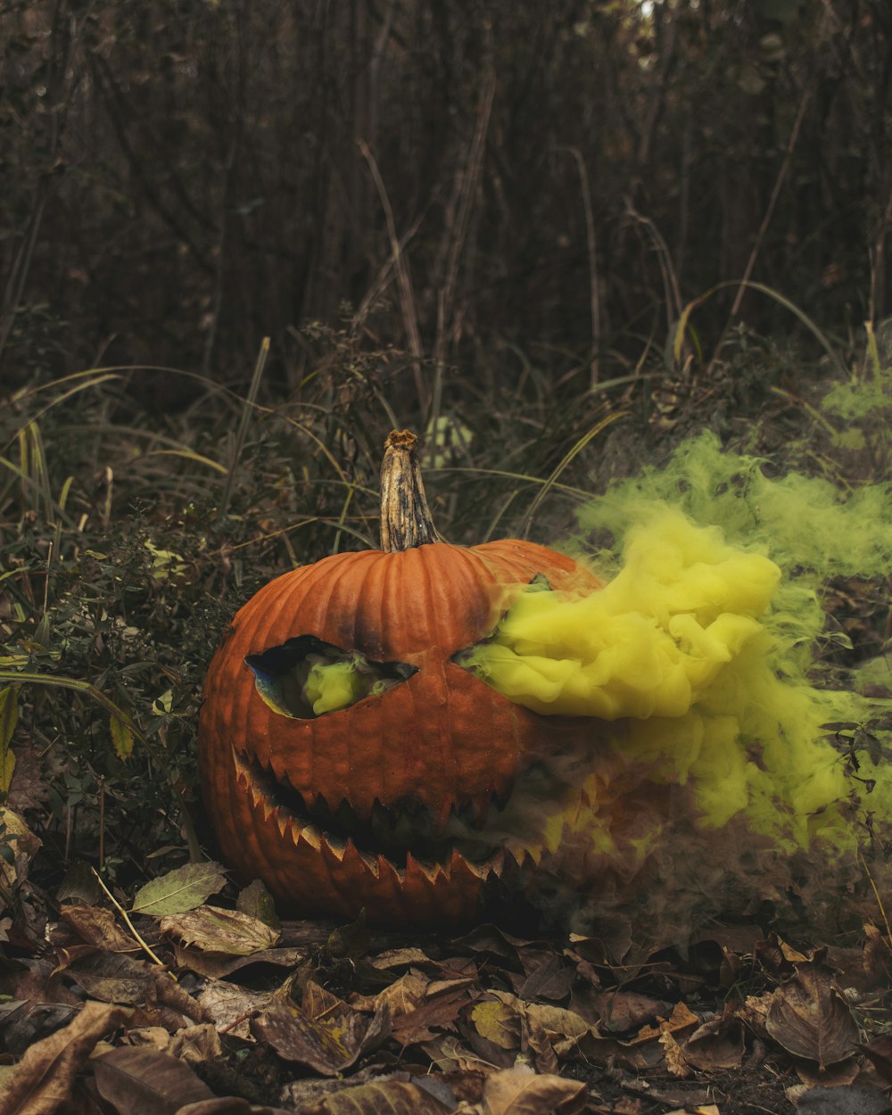 yellow smoke coming out from Jack-O-Lantern