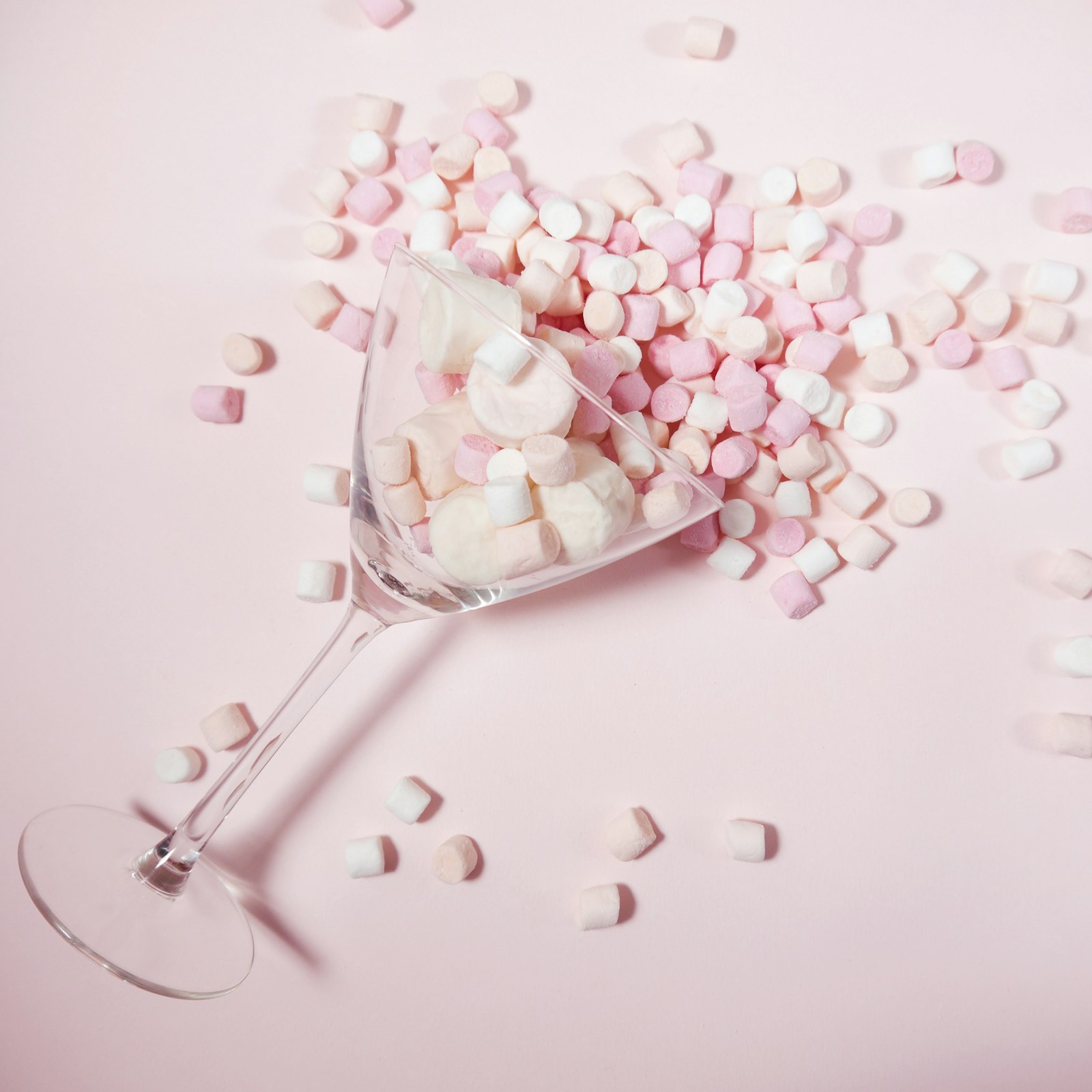 Panasonic Lumix DMC-GF3 sample photo. Spilled marshmallows in martini photography