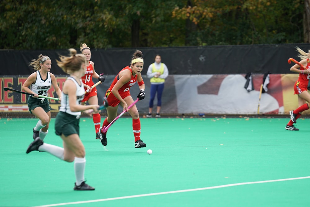 women playing sport