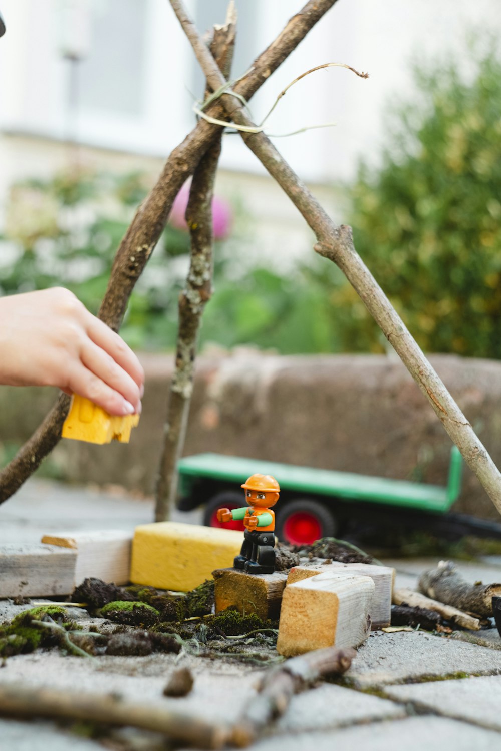 person playing construction worker minifig