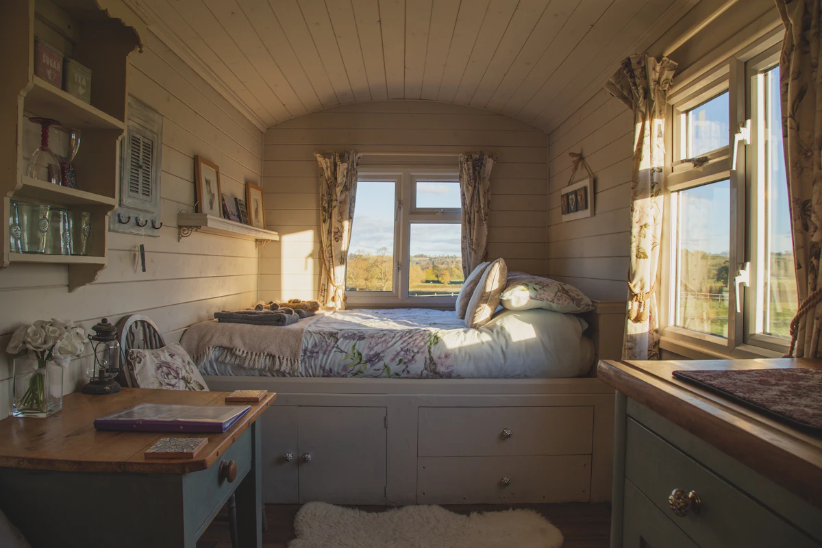 Instalaciones y piscina en Camping San Juan, Malaga
