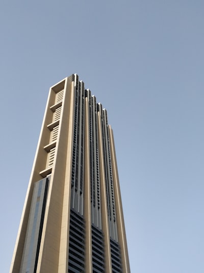 Index Tower - Des de Below, United Arab Emirates