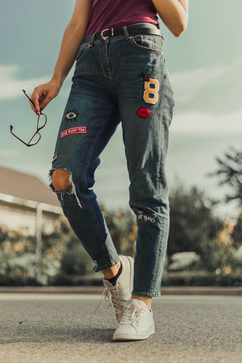 High-Rise Wide-Leg Jeans
