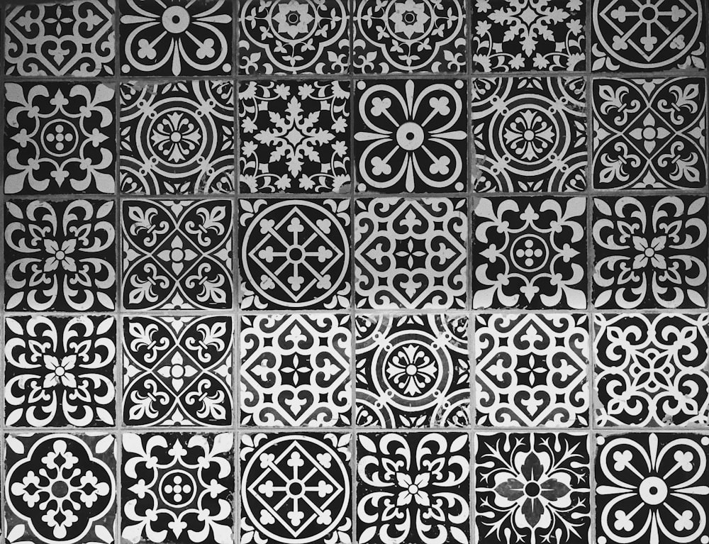 padrões de damasco preto e branco