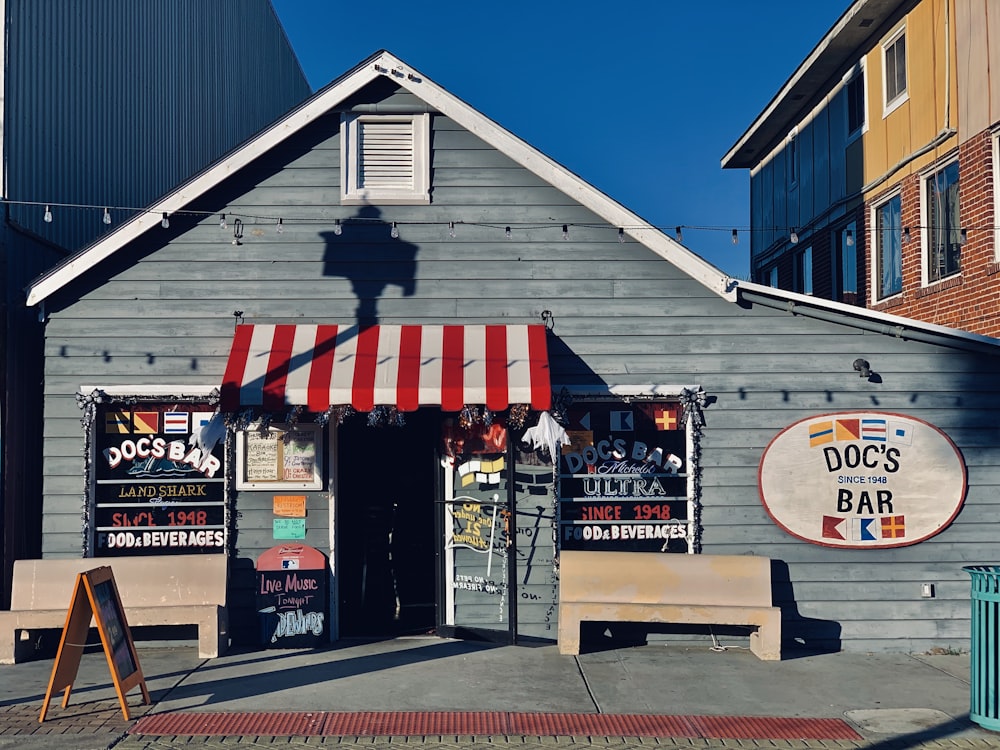 Doc's bar during daytime