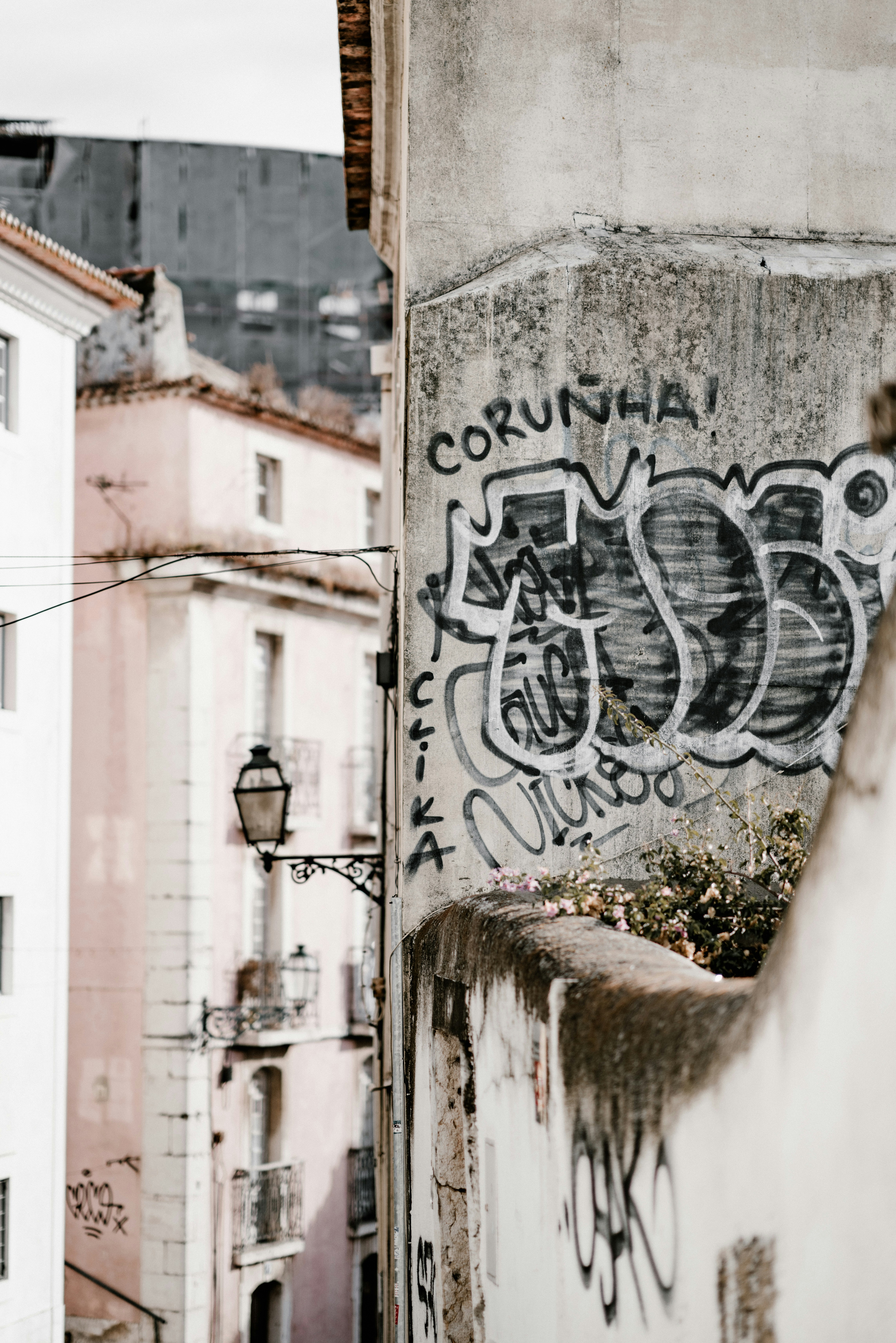 Best Time to Visit the Algarve's Towns