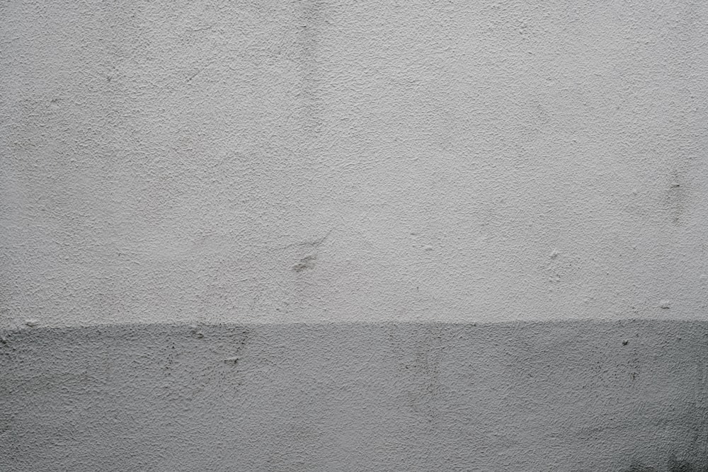 Mur peint en blanc