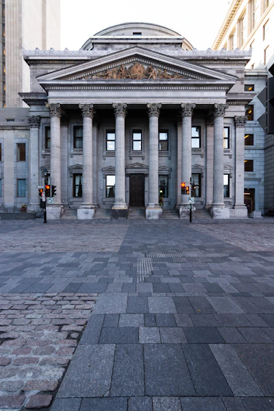 Banking & Financial Services