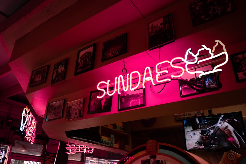 Sundaes signage