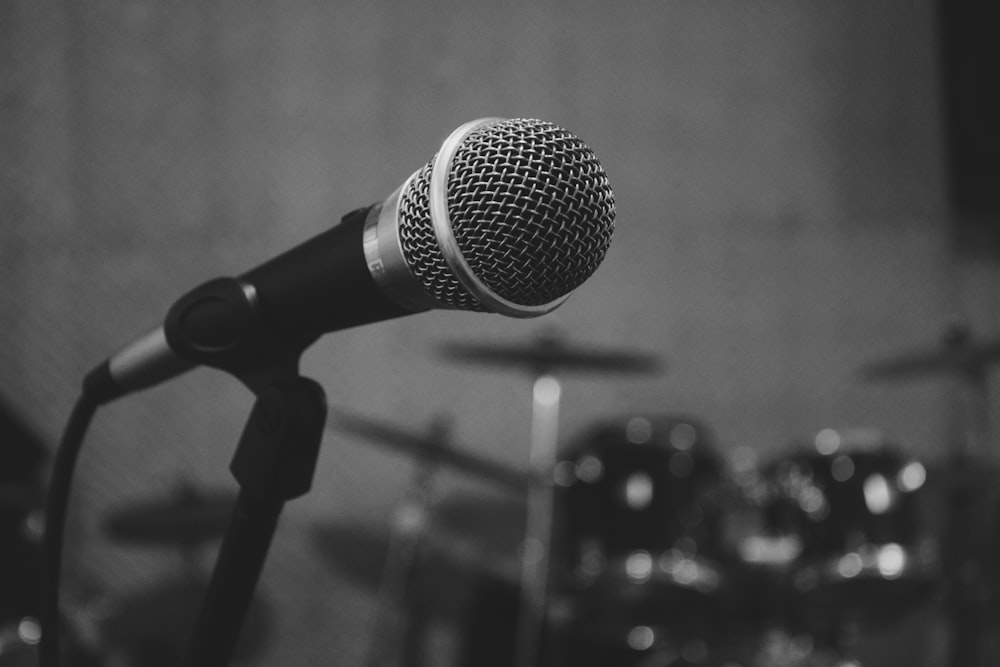 black and grey microphone on stand