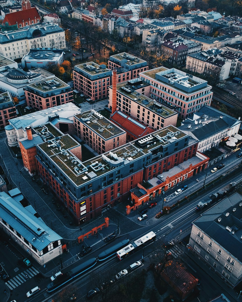 birds eye photography of buildings