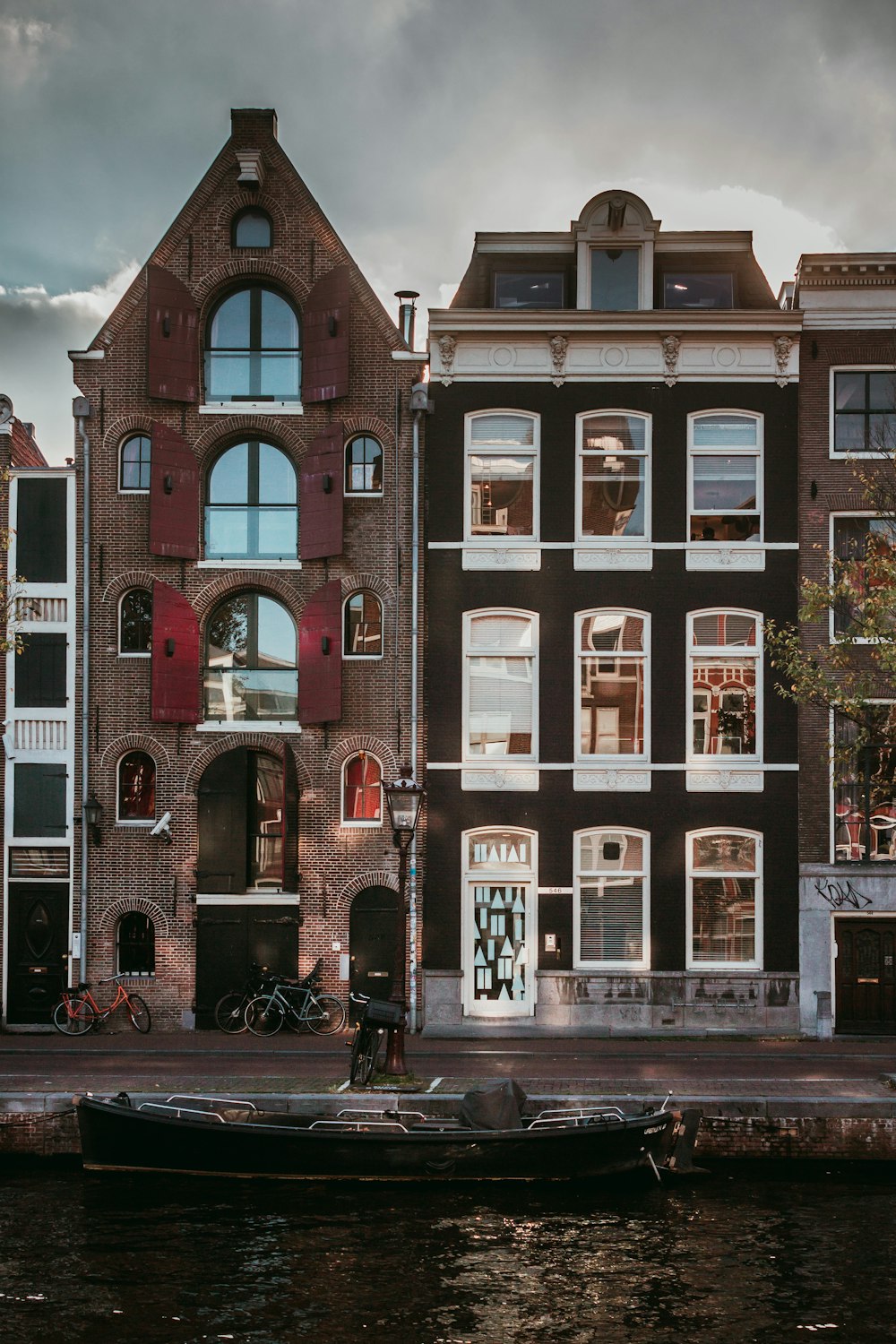 houses in Grand Canal