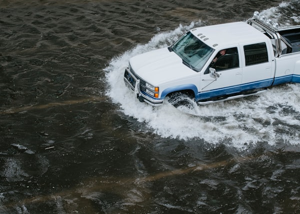 Hurricane preparedness: car insurance coverage for North Carolina drivers