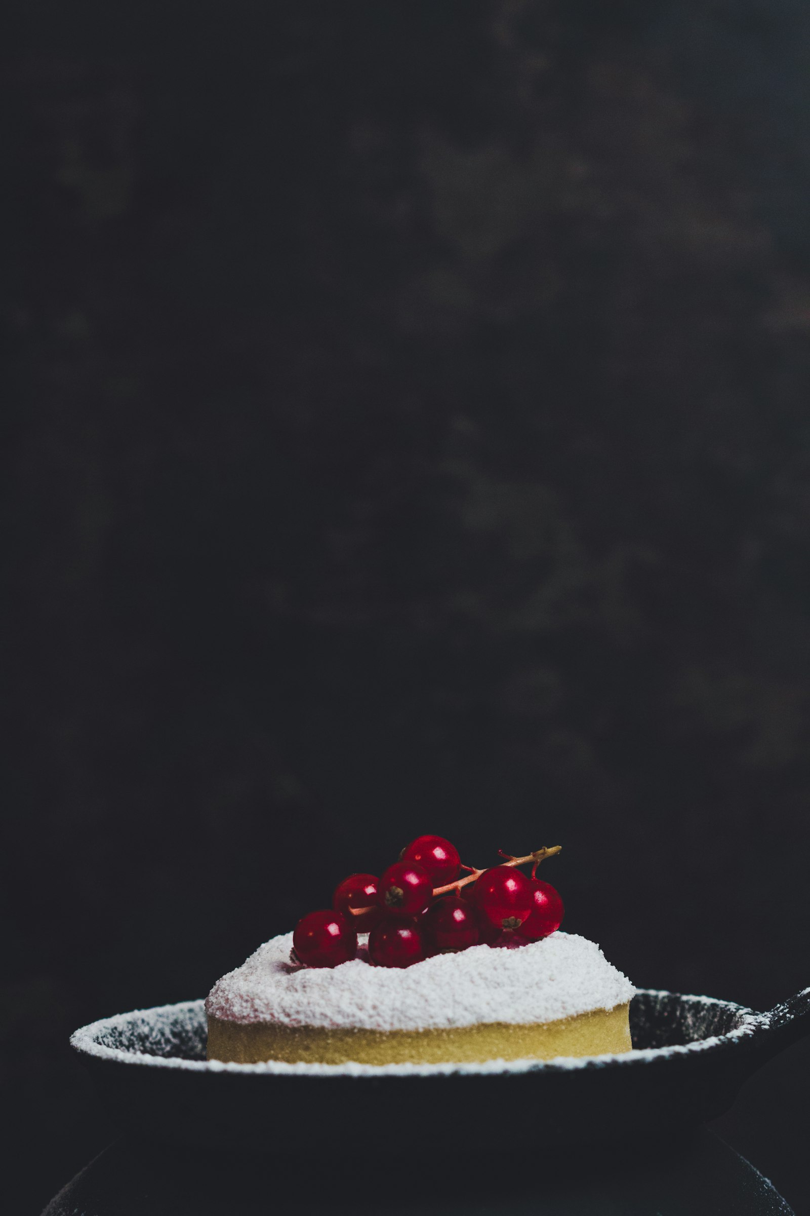 Canon EOS 60D + Canon EF 100mm F2.8 Macro USM sample photo. One slice of cake photography
