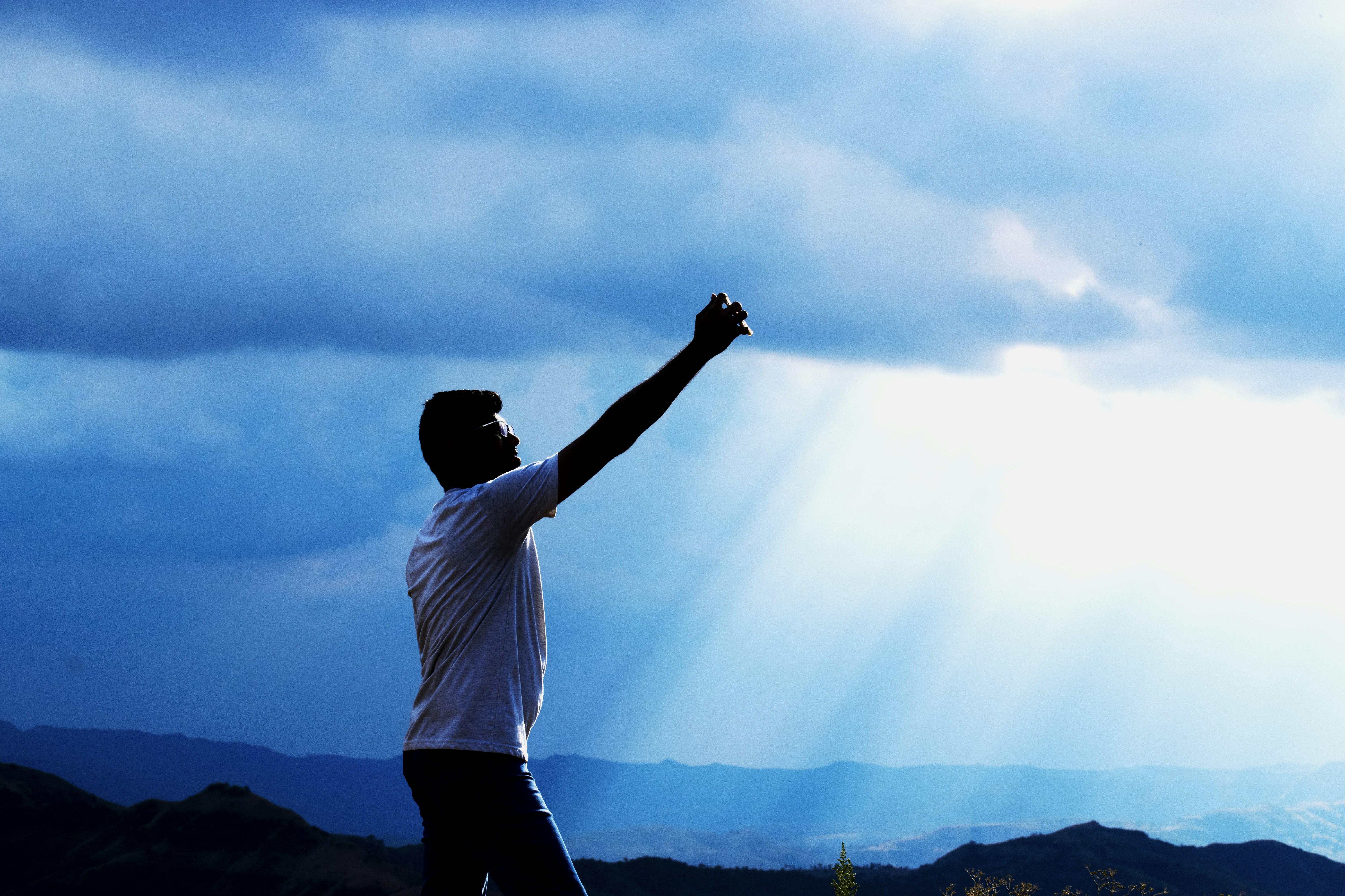 photo 1541793344466 497cc2d96846?ixlib=rb 4.0