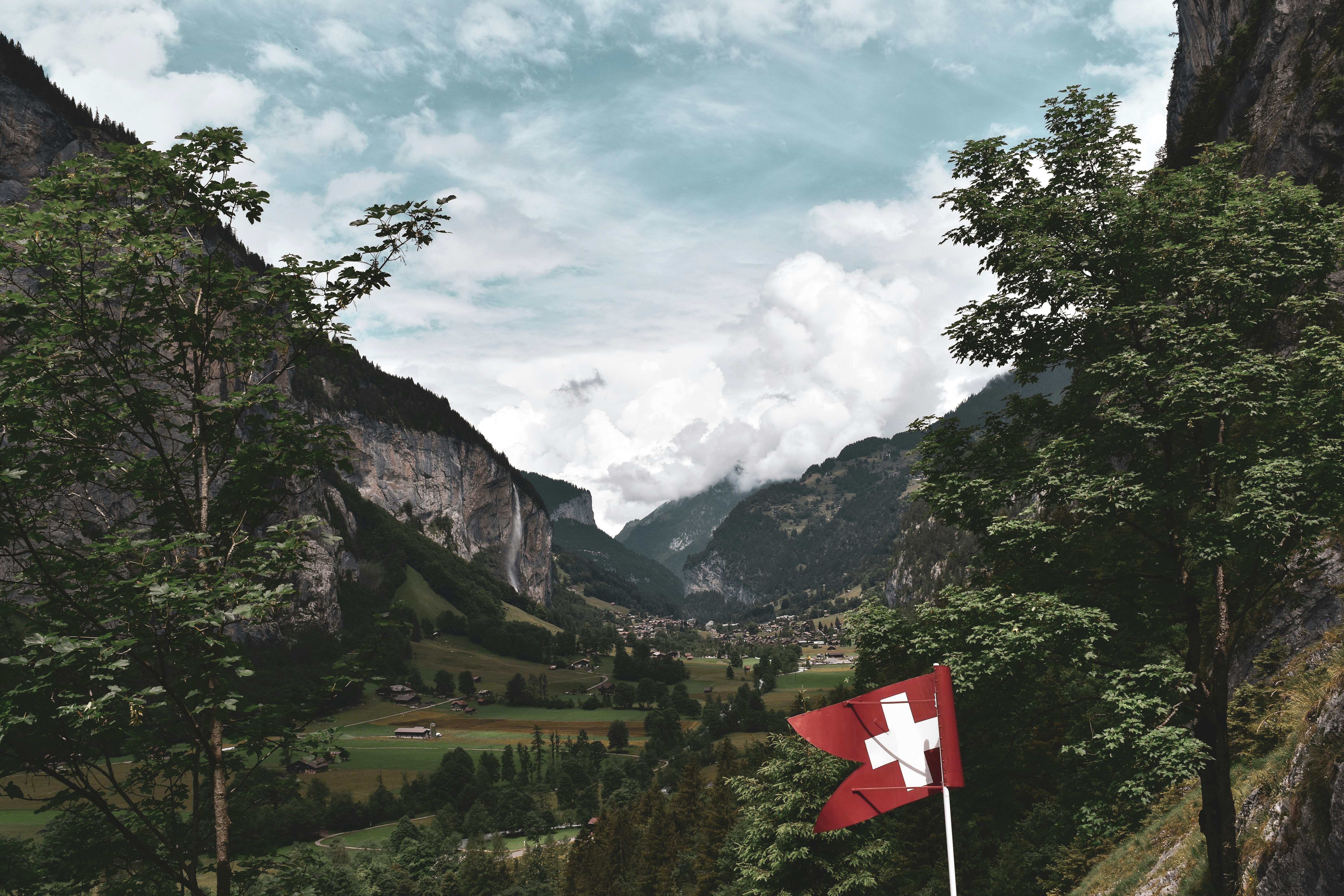 Switzerland Imposes Further Sanctions Against Russia