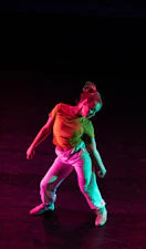 woman dancing on stage