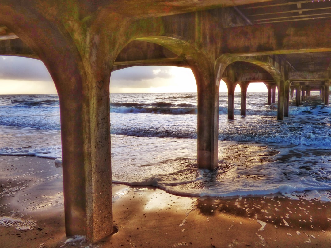 travelers stories about Pier in Boscombe Pier, United Kingdom