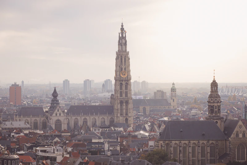 Best Outdoor Seating Restaurants in Antwerp for Dining Under Open Skies