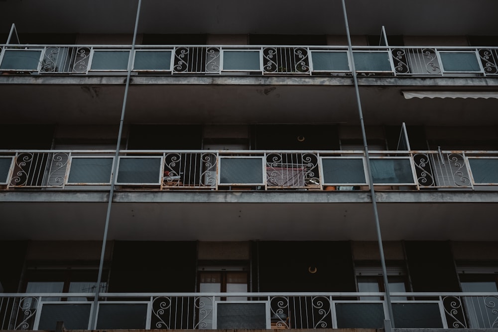 balcones vacíos