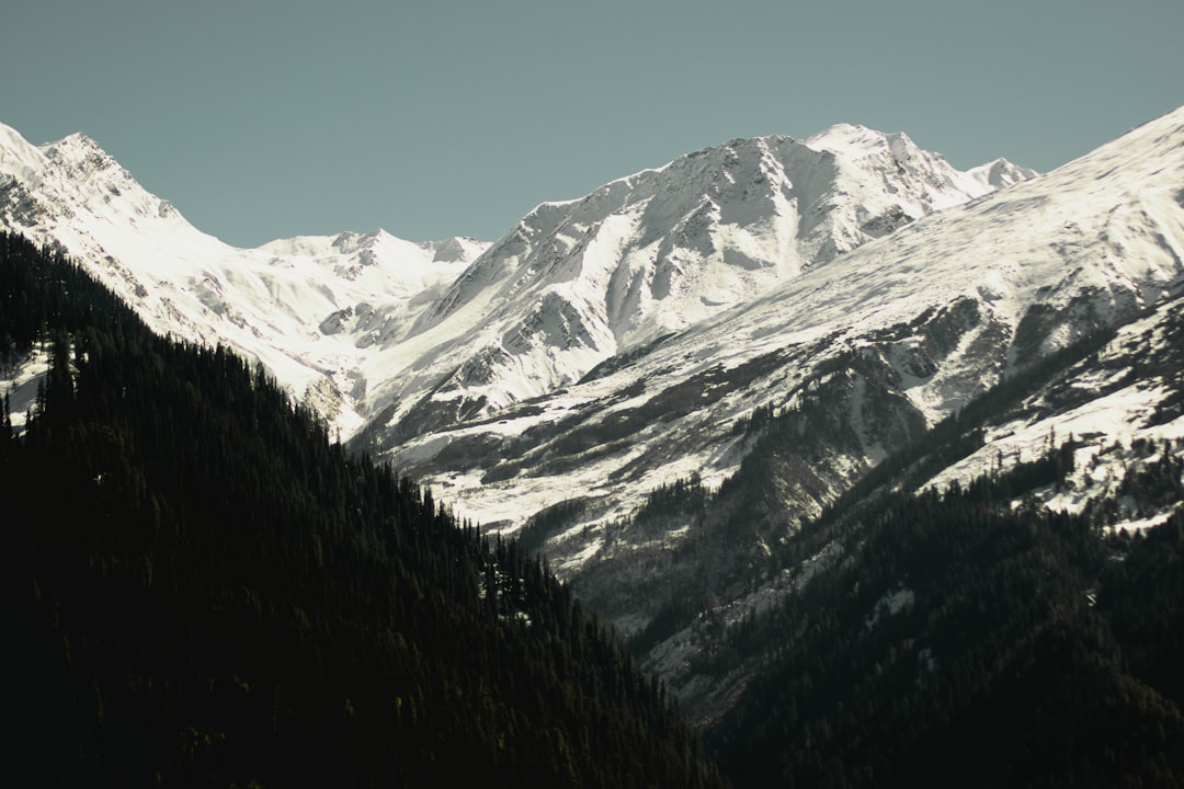 Mountain range photo spot Tosh Baralacha La Pass