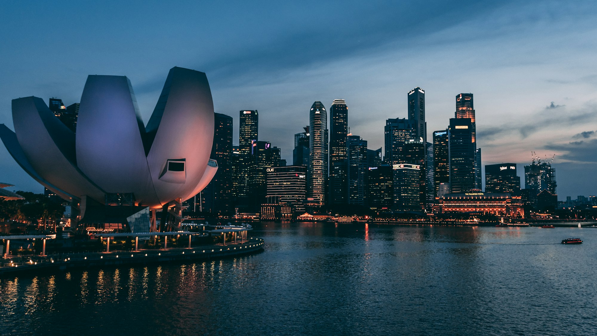 Singapore prepares to ban cryptocurrencies and loans to individuals
