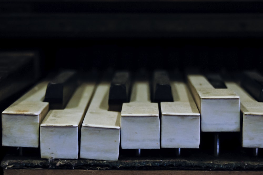 Piano Key Pictures Download Free Images On Unsplash