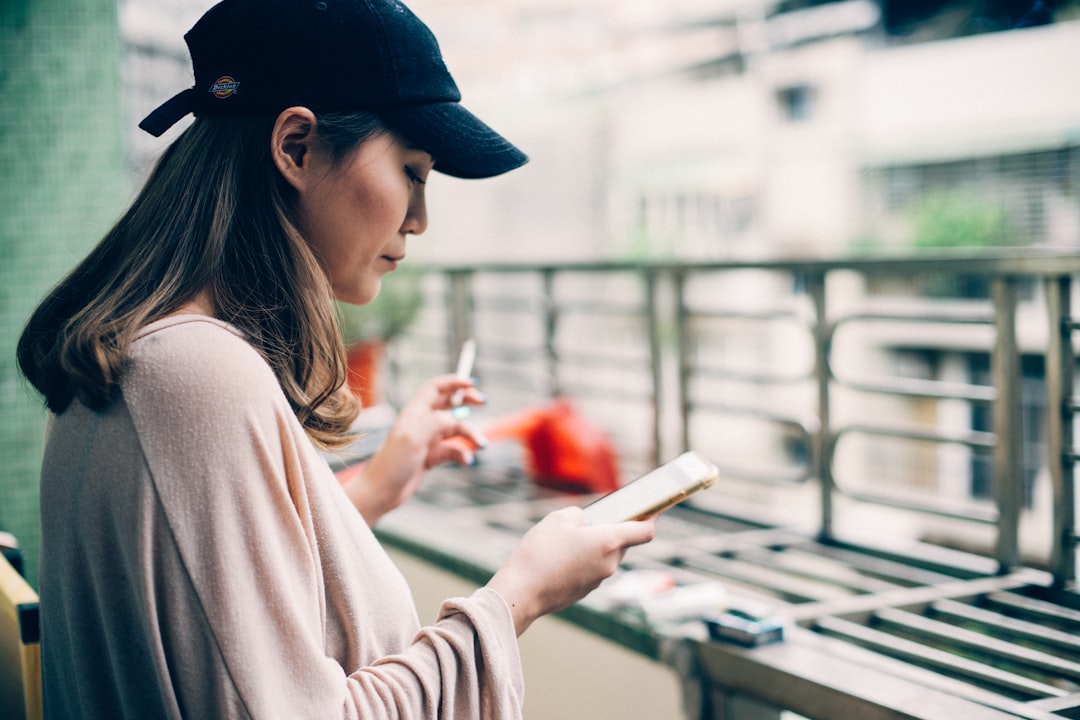 woman looking at phone,