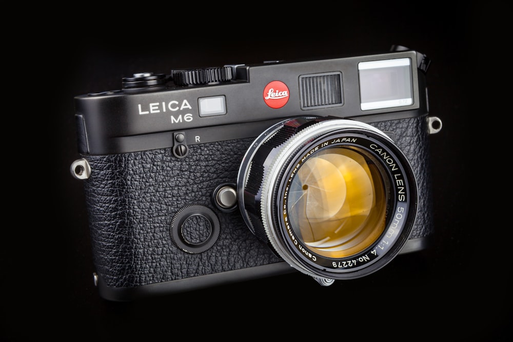 Cámara réflex Leica M6 negra