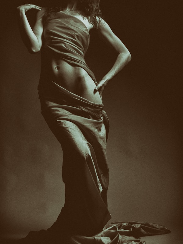 Sensual Artistry: Gravure Collection