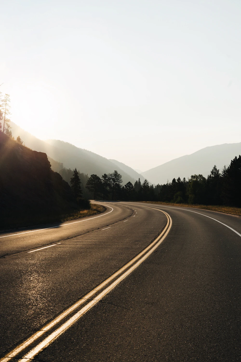 An empty curved road