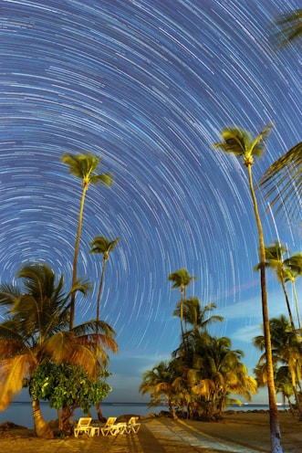 time-lapse photography of star