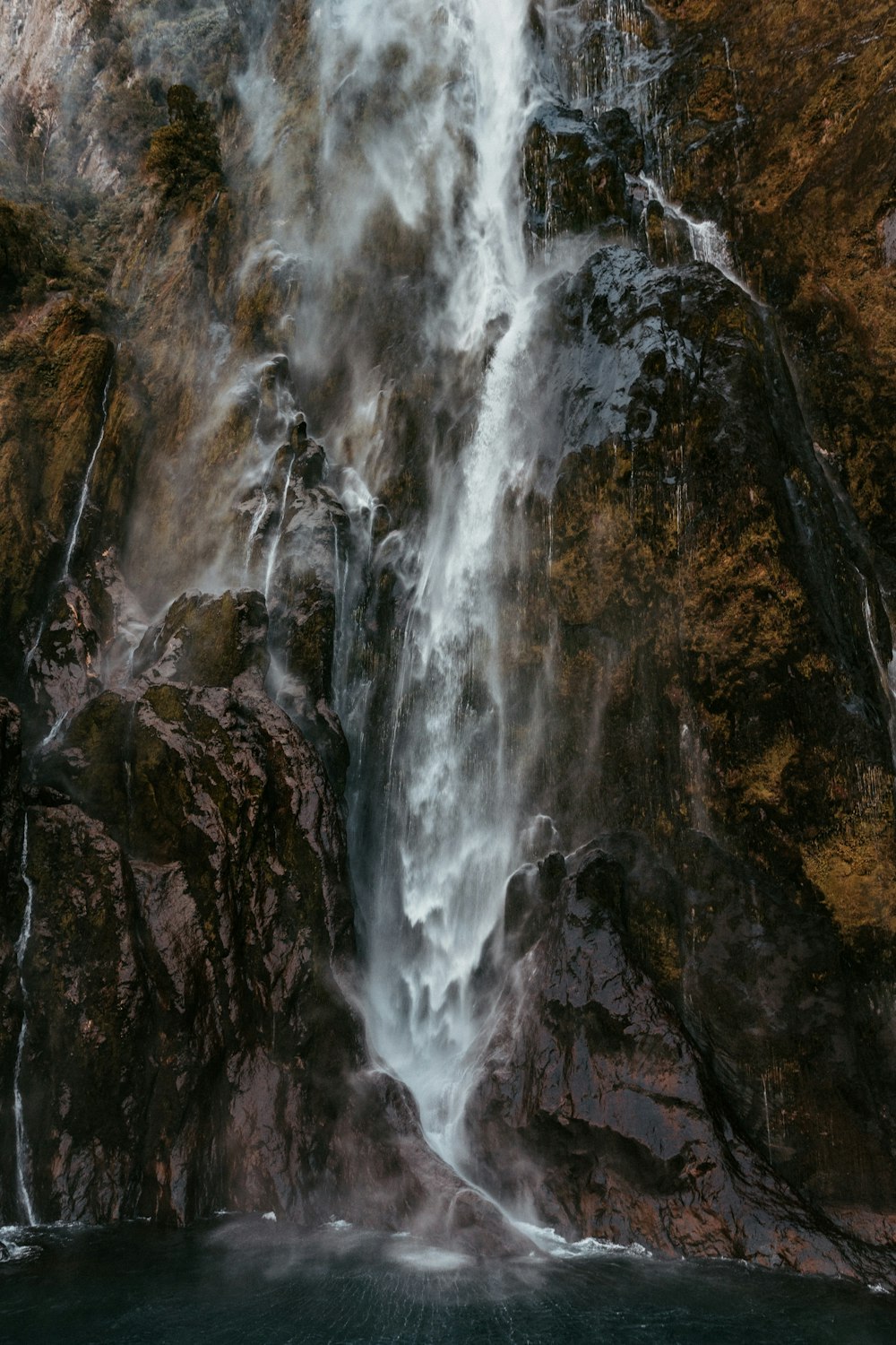 photography of raging waterfalls