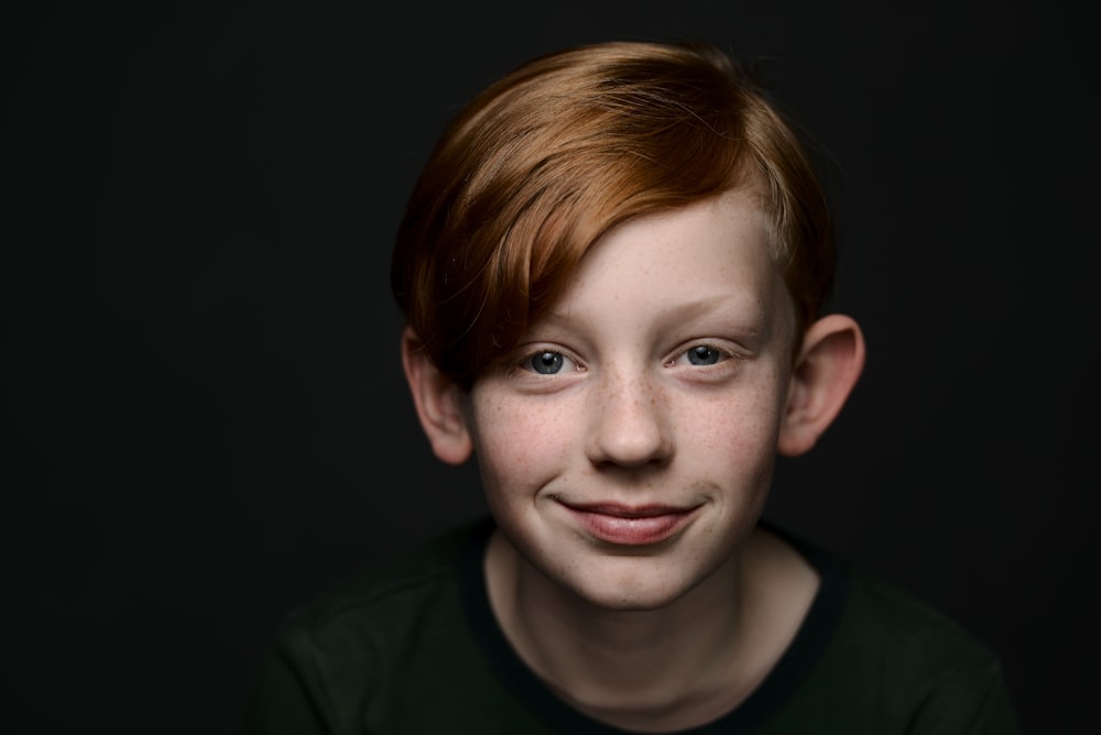 boy wearing black shirt