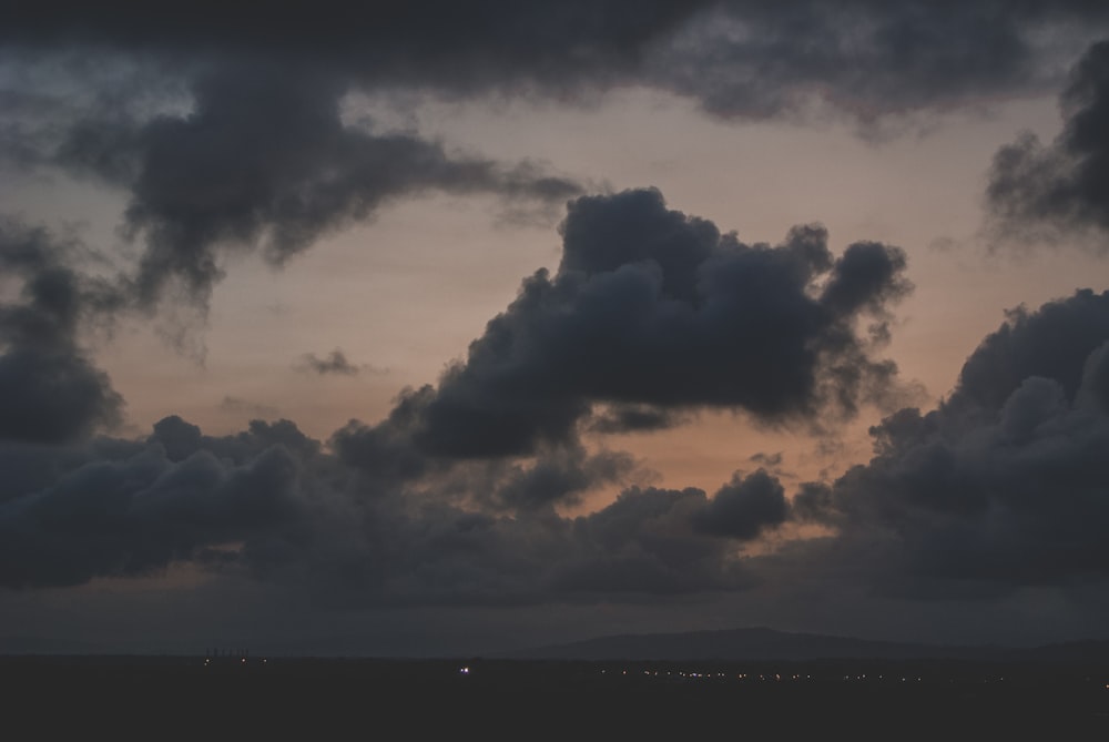 cloudy sky during nightime