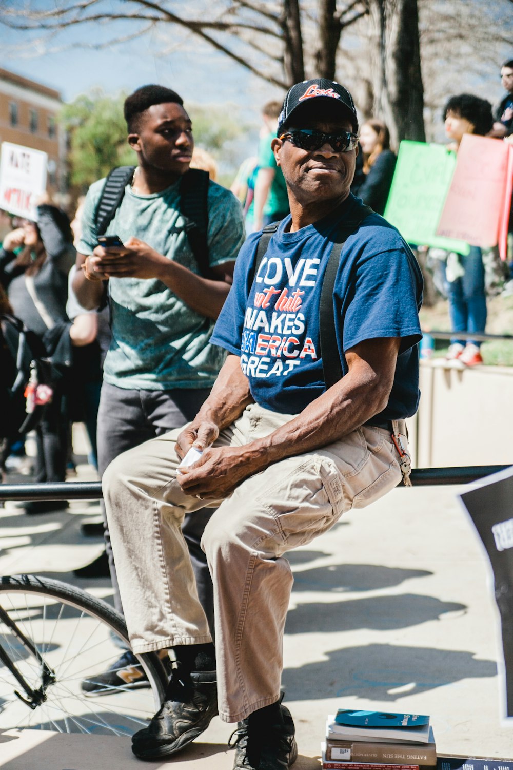 man wearing blue crew-neck t-shirt