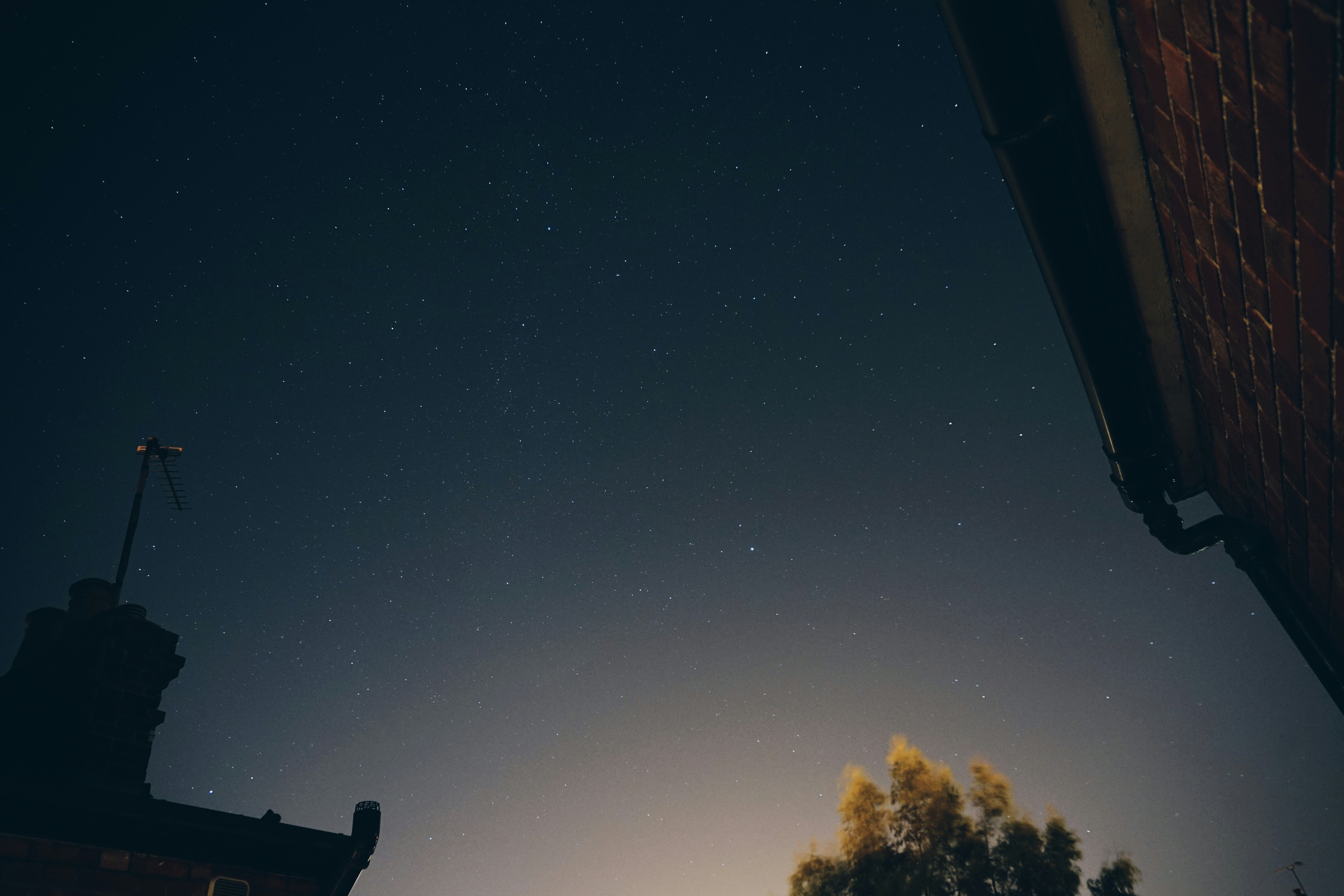 Clear night sky with stars visible from high-altitude homestay perfect for stargazing activities