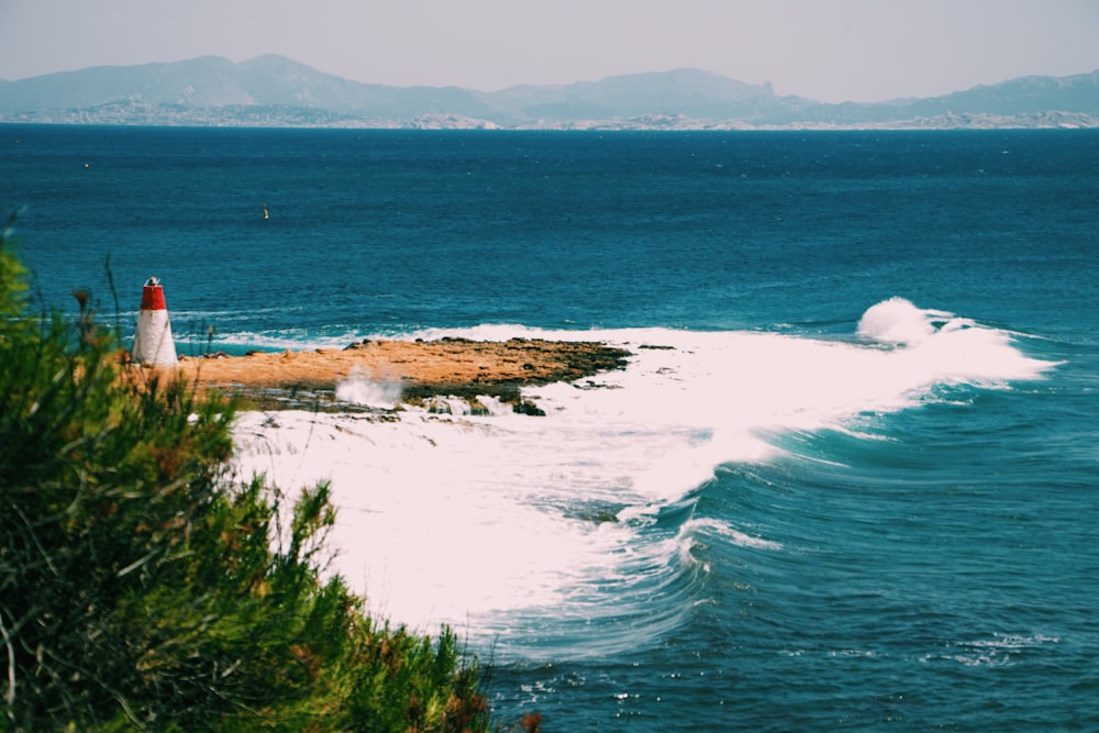 Fotografía de vista aérea de la playa