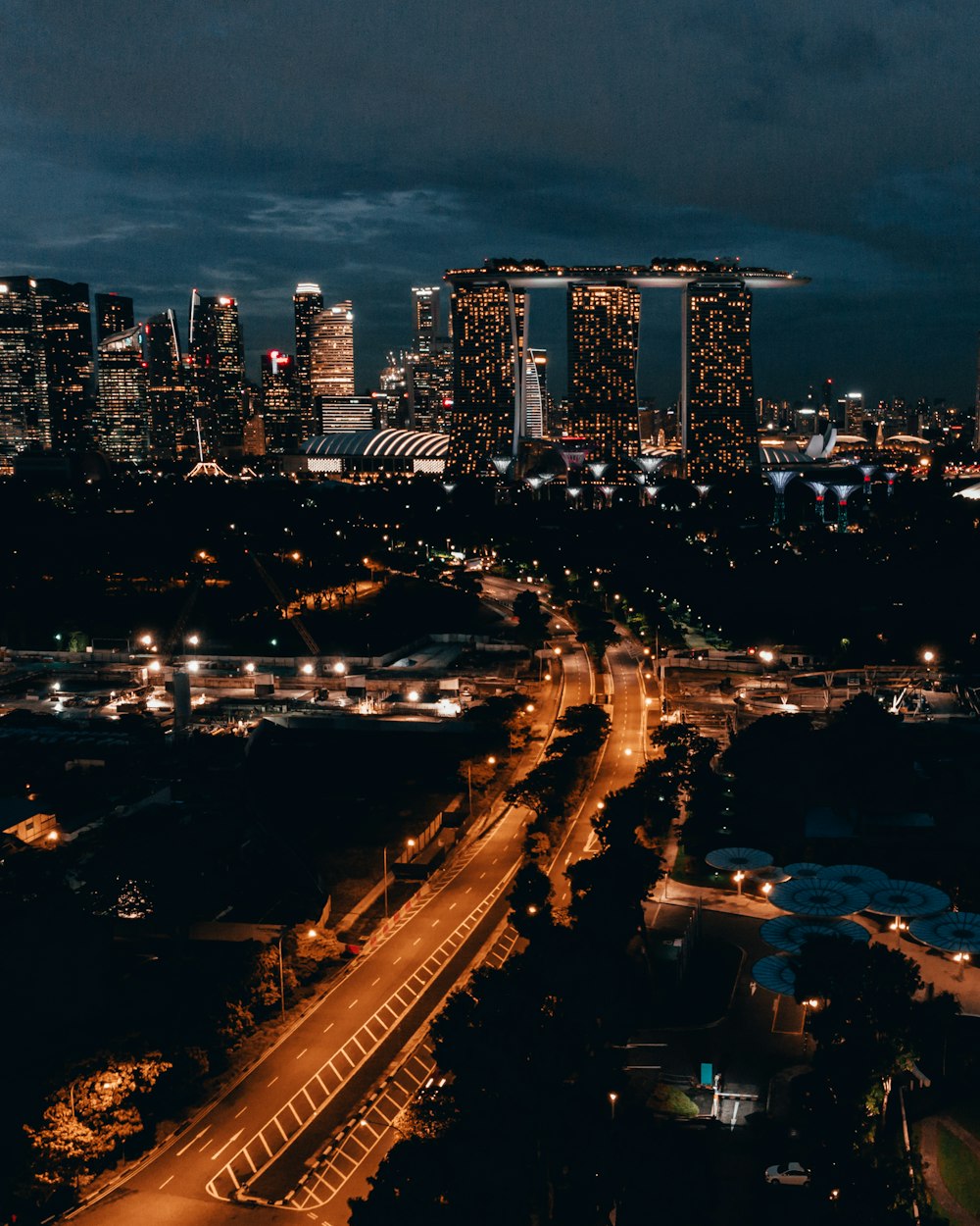 cityscape during nighttime