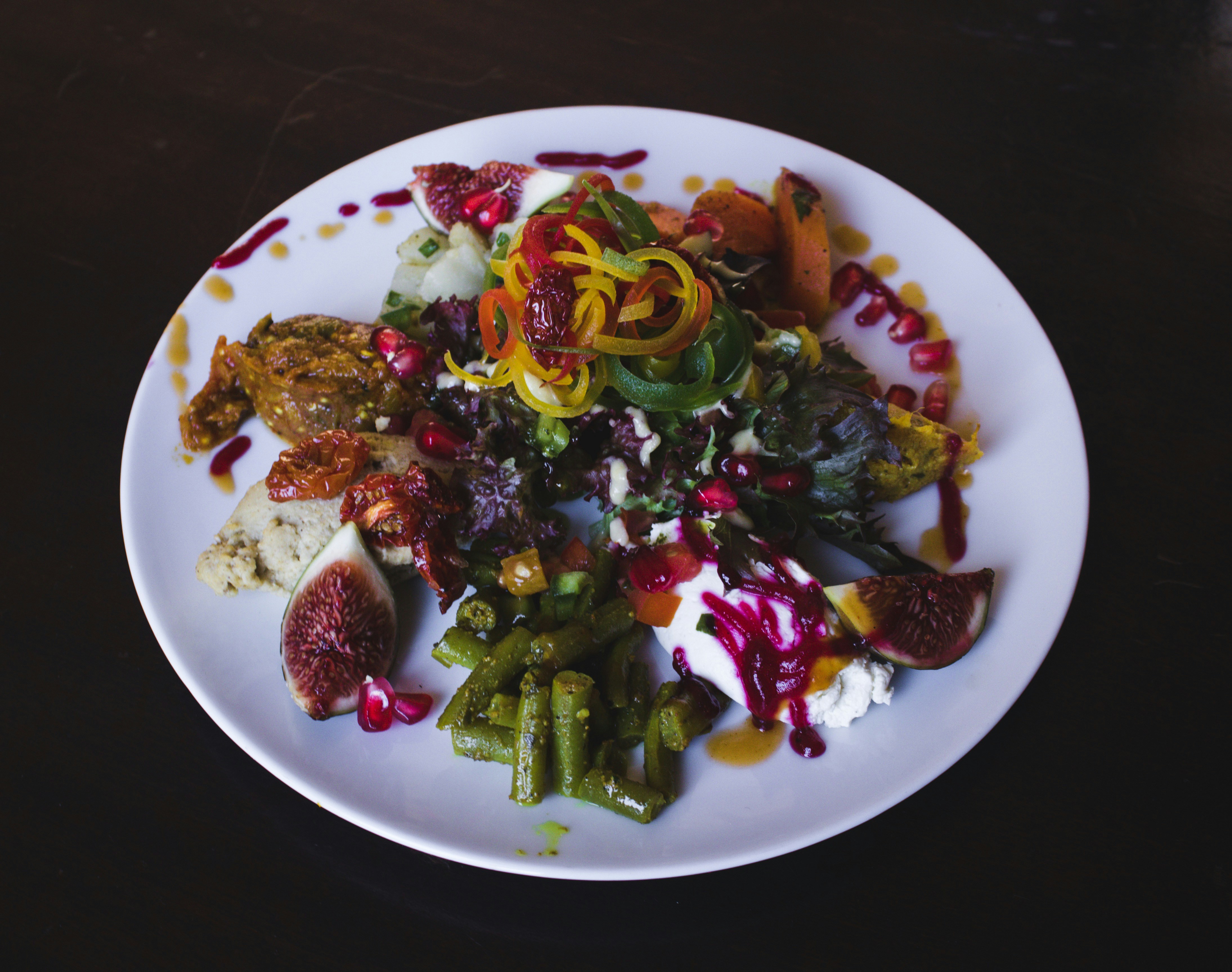 Plateaux repas méditerranéens faits maison